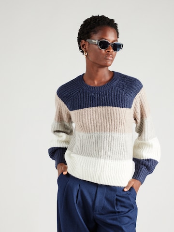 VILA Sweater 'LAILA' in Blue: front