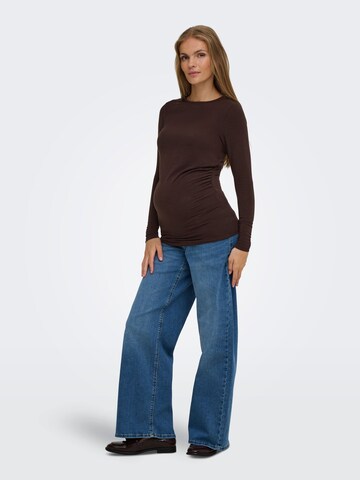 Only Maternity Shirt in Braun