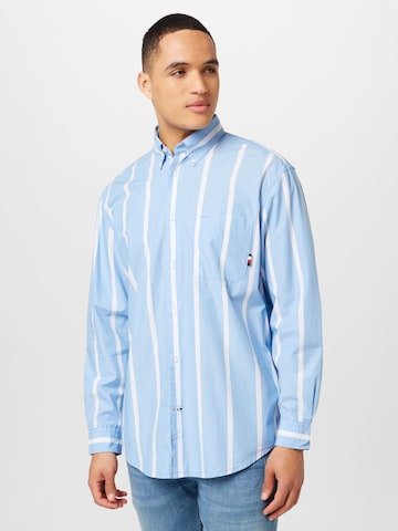 TOMMY HILFIGER - Ajuste regular Camisa en azul: frente