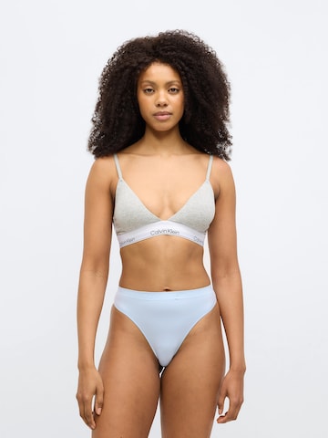 Calvin Klein Underwear - Tanga em azul: frente