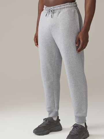 Effilé Pantalon Next en bleu : devant