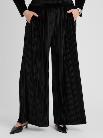 Guido Maria Kretschmer Curvy - Pierna ancha Pantalón 'Felicitas' en negro: frente