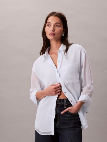 Camicia da donna di Calvin Klein in bianco