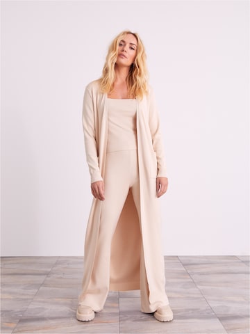 Giacchetta 'Alena' di ABOUT YOU x Iconic by Tatiana Kucharova in beige: frontale