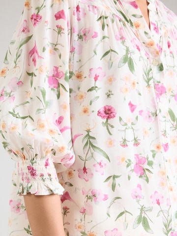 ONLY - Blusa 'ONLRAYA' en blanco