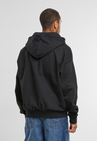 Mister Tee Sweatshirt in Black