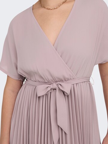 Robe de cocktail 'STACIA' ONLY en violet