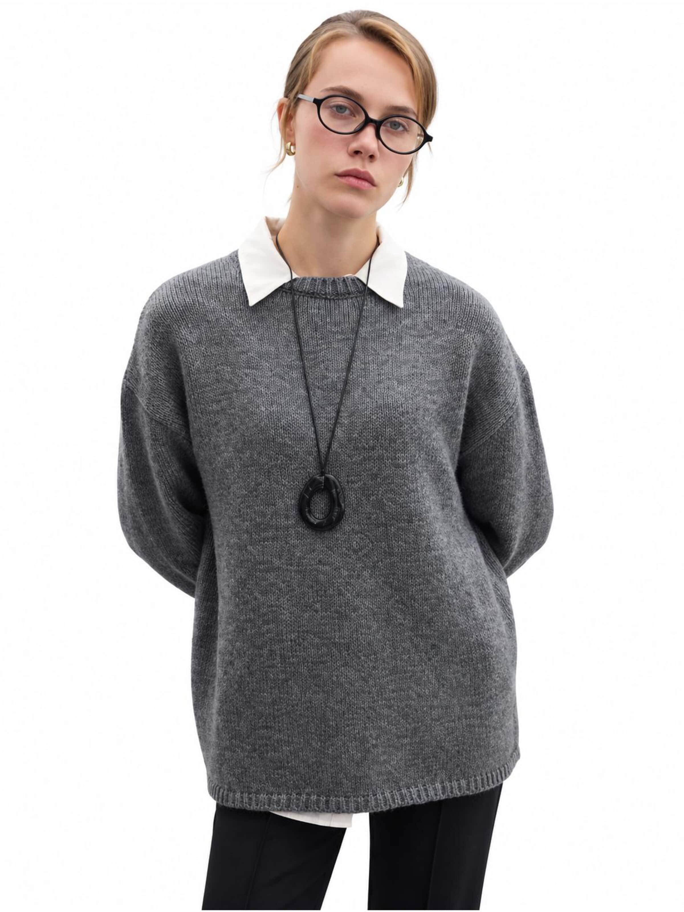 MANUKA Sweater in Grey
