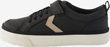 Next Sneaker in Schwarz: Vorderseite
