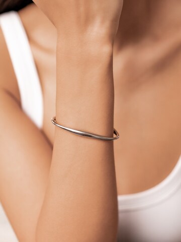 Hey Happiness Bracelet 'Curve Bangle' in Silver