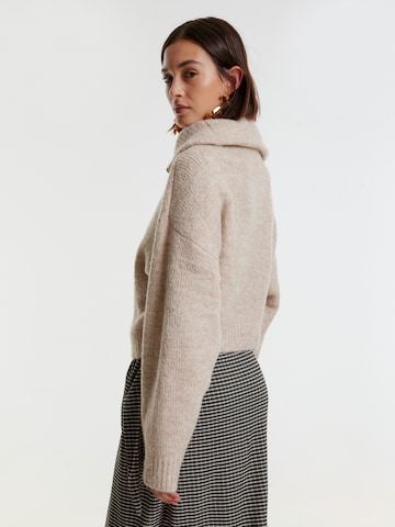 EDITED Pullover 'Zadie' in Braun