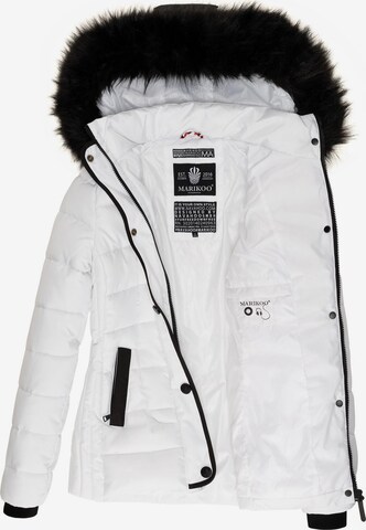MARIKOO Зимняя куртка 'Unique' в Белый