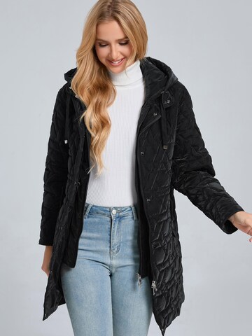 Funk since 1776 Between-Seasons Coat in Black