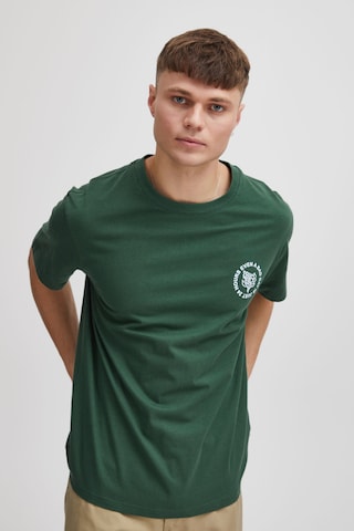 T-Shirt !Solid en vert : devant
