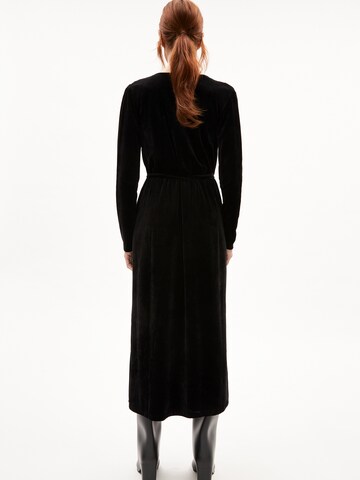 ARMEDANGELS Kleid ' VERLAAR ' in Schwarz