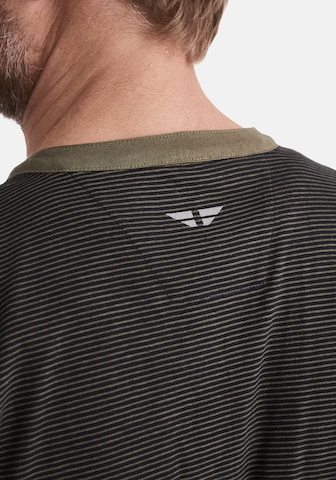 Hero Shirt in Green