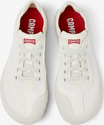 Sneaker bassa 'Path' di CAMPER in bianco