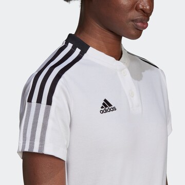 T-shirt fonctionnel ADIDAS SPORTSWEAR en blanc