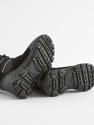 Next Snowboots in Schwarz