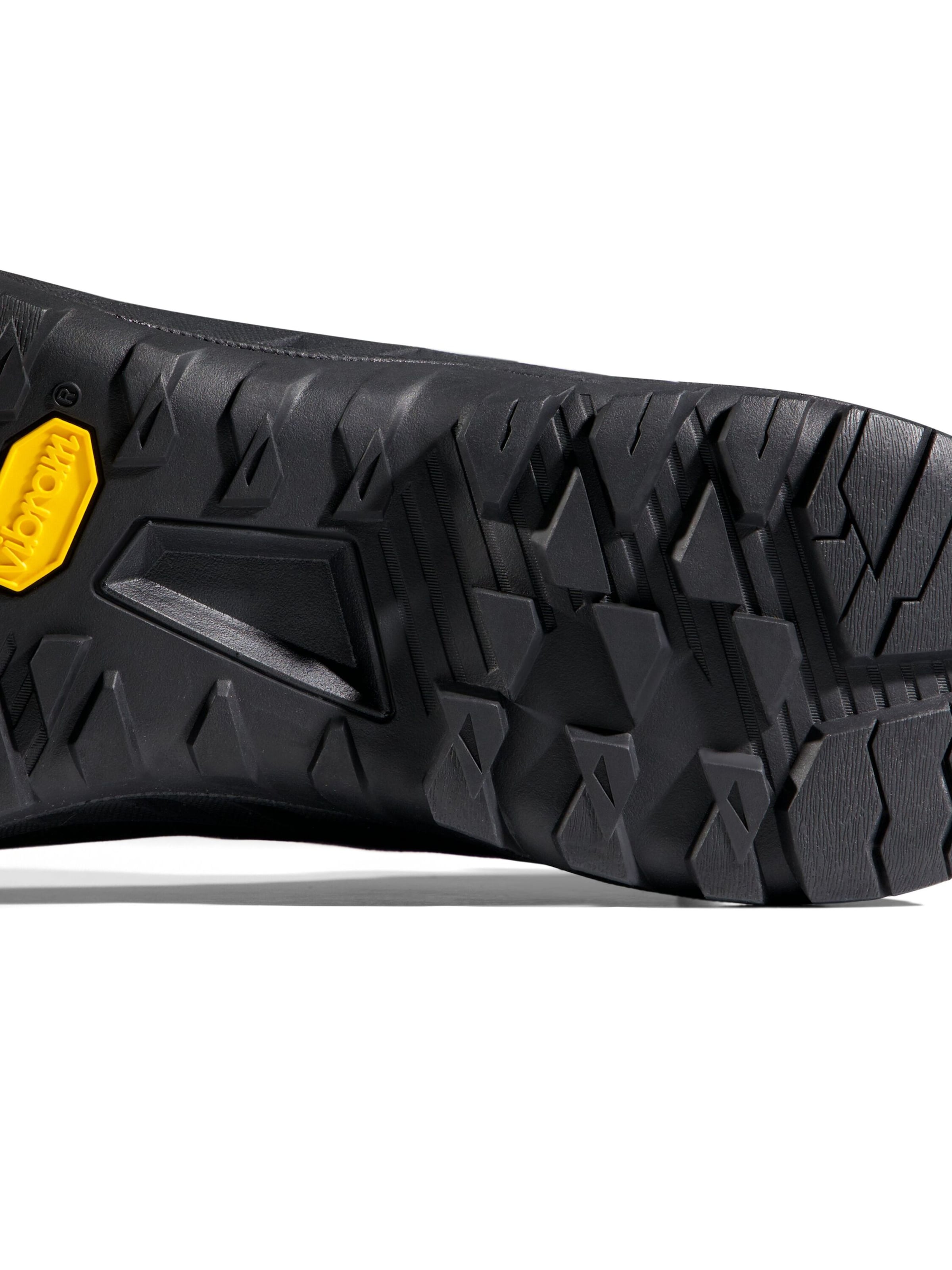 MAMMUT Flats 'Alnasca IV' in Grey