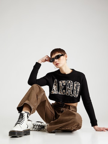 AÉROPOSTALE Sweatshirt i sort