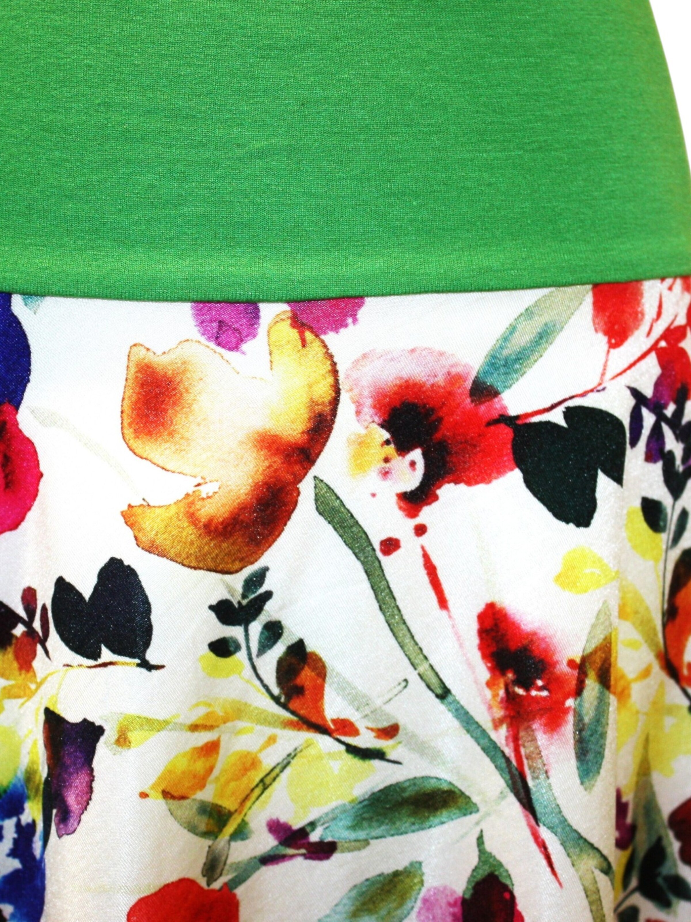 dunkle design Skirt in Green