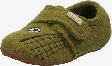 Living Kitzbühel Slippers in Green: front