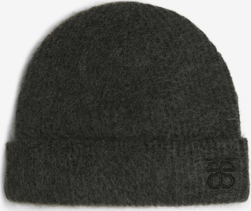 SECOND FEMALE Beanie ' Brookline ' in Green: front