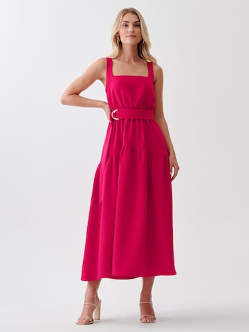 Rochie de vară de la Tussah pe roșu