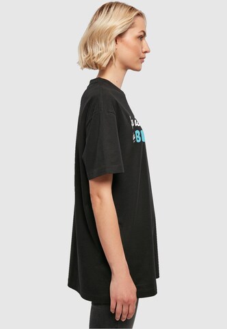 Merchcode T-Shirt 'Summer - Life Is Better At The Beach' in Schwarz