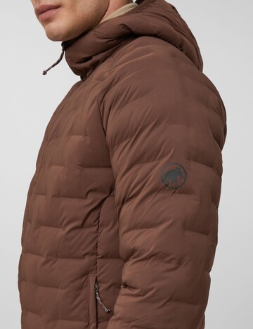 MAMMUT Athletic Jacket in Brown
