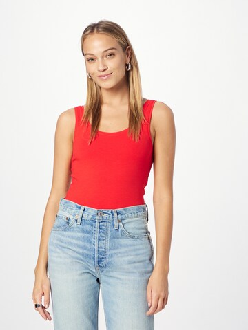 ONLY Top in Red: front