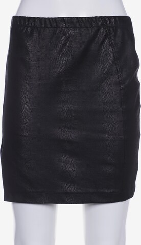 BLOOM Skirt in M in Black: front