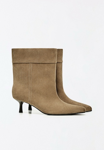 Bottines Bershka en marron