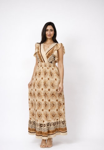 Elara Kjole i beige: forside