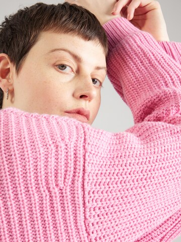 Pullover 'Hilaria' di ARMEDANGELS in rosa