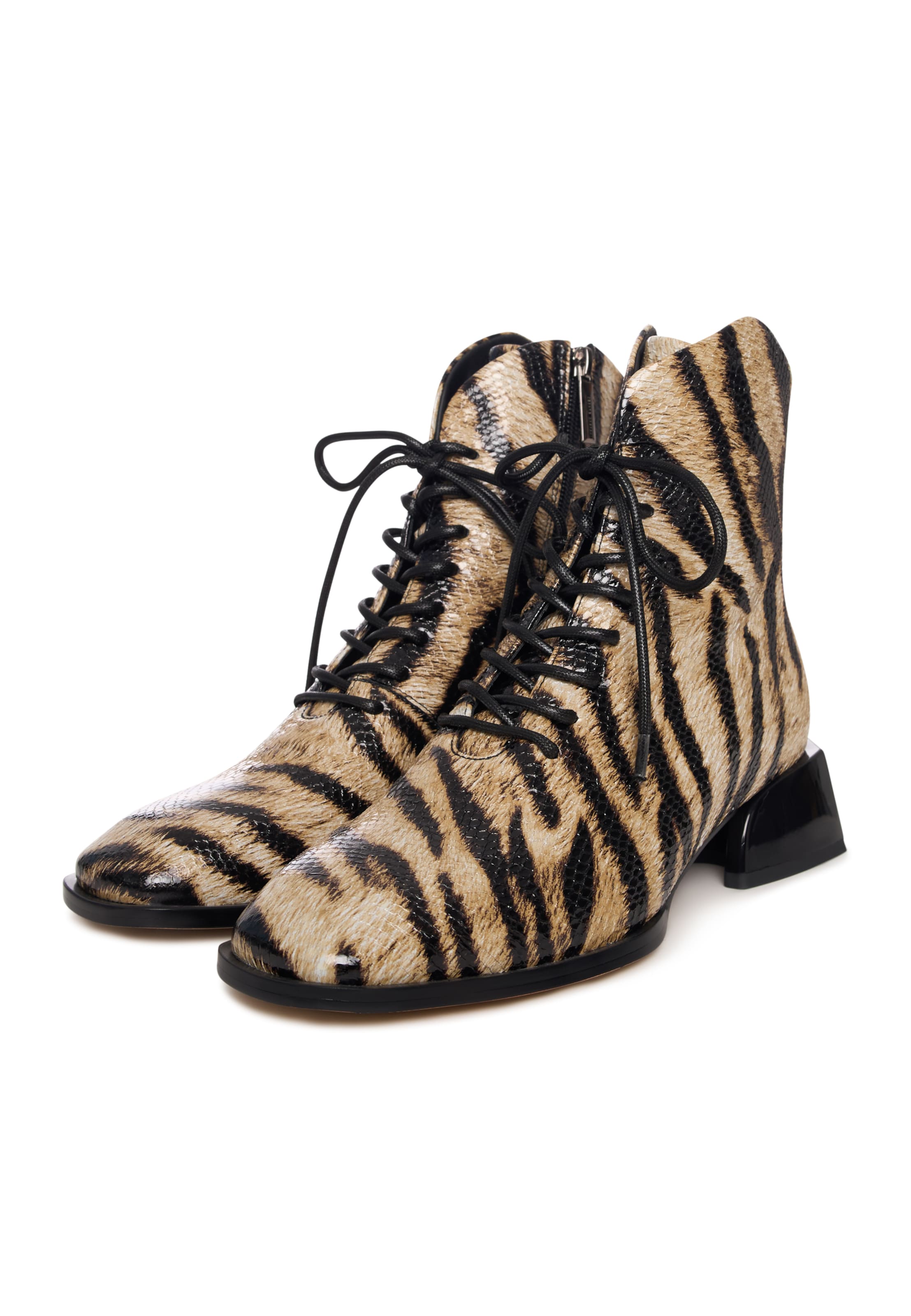 Bottines à lacets CESARE GASPARI en marron