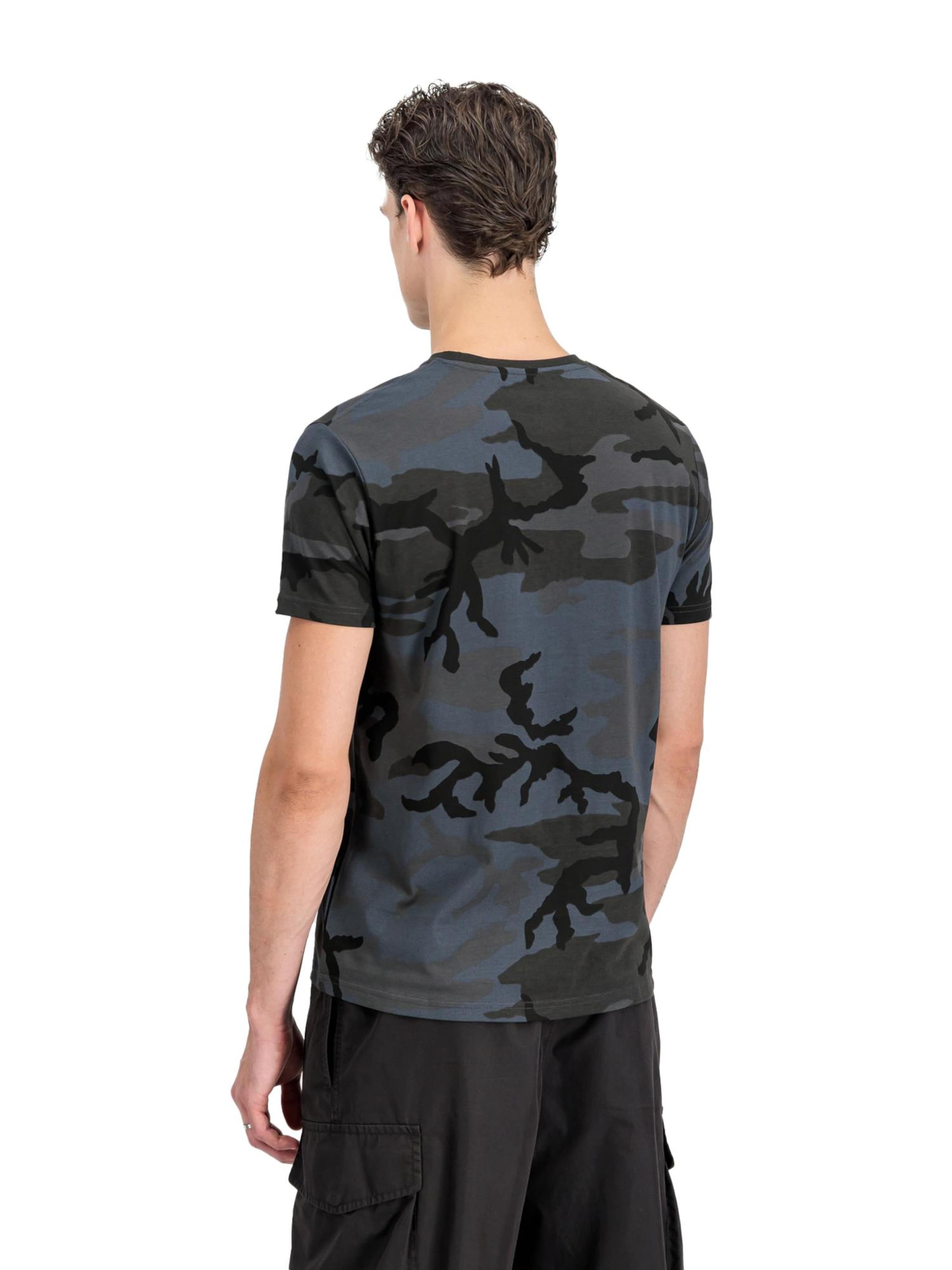 ALPHA INDUSTRIES Футболка 'Basic Logo Camo' в Черный