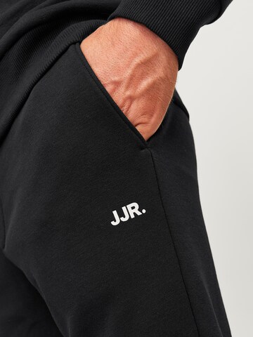 Tapered Pantaloni 'JREBGORM' di JJ Rebel in nero