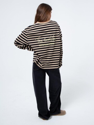 BAYSIDE BOUND Oversized shirt 'THE GOOD LIFE UNISEX LONGSLEEVE' in Beige