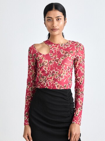 T-shirt 'Damecia' HUGO en rose : devant