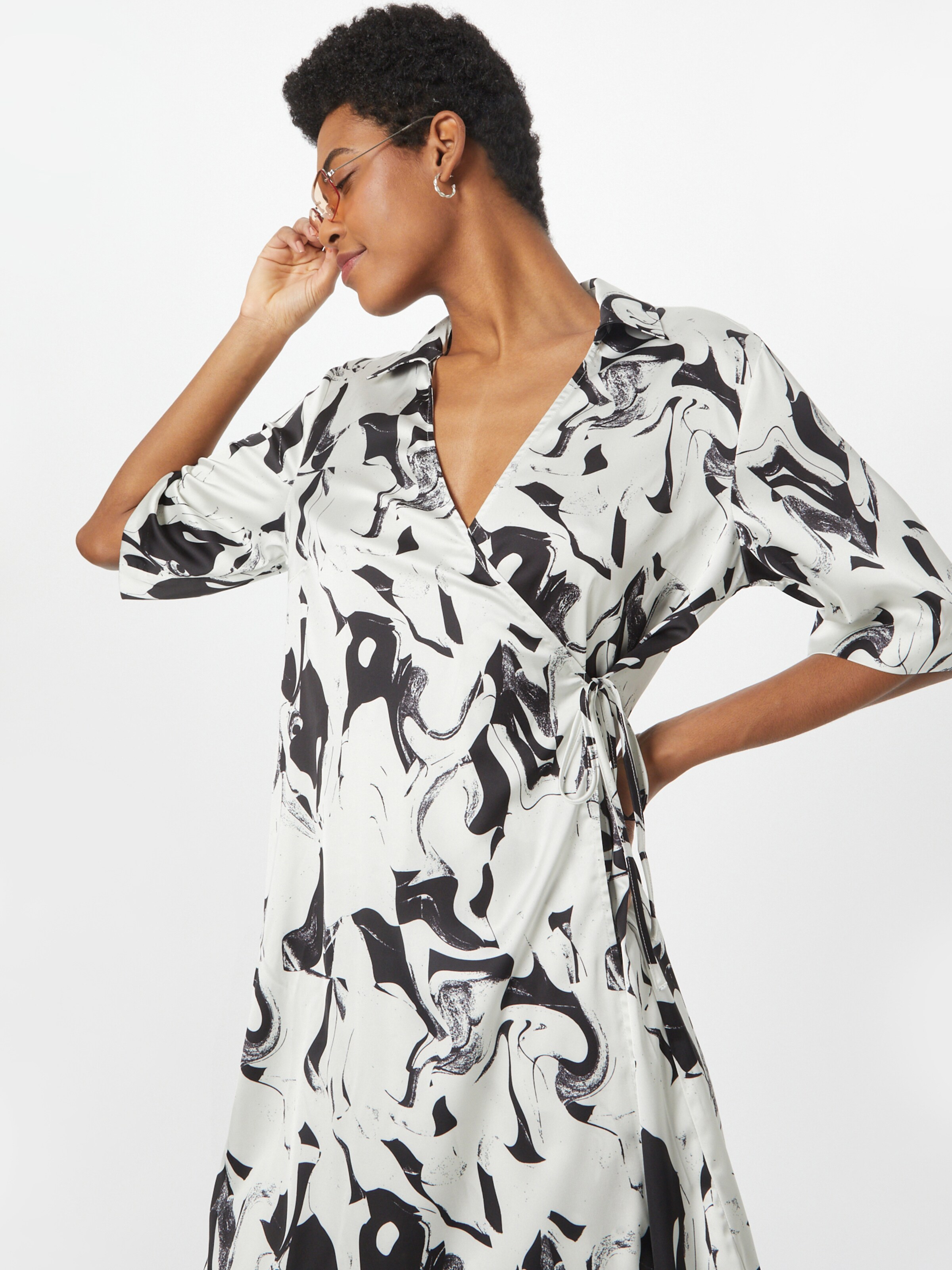 Monki enlie outlet