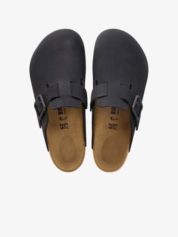 BIRKENSTOCK - Sapato aberto em preto