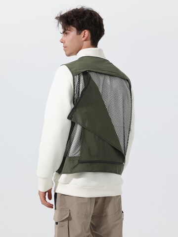 Youthup Sports Vest in Green