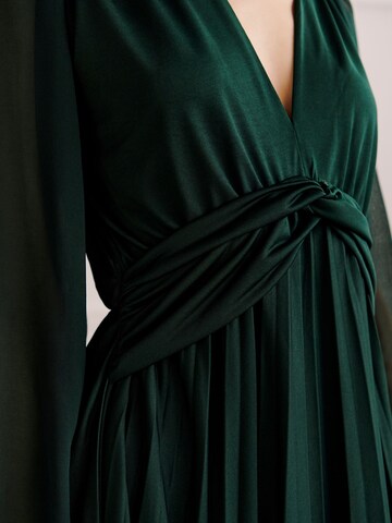 Guido Maria Kretschmer Women Cocktail Dress 'Isa' in Green