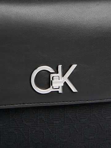 Calvin Klein Umhängetasche in Schwarz