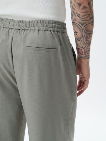 KARIA by Loris Karius Wide leg Παντελόνι σε γκρι