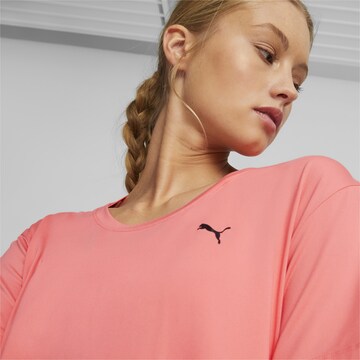 T-shirt fonctionnel PUMA en rose