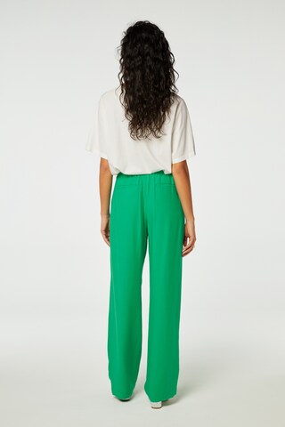 Regular Pantalon à pince Fabienne Chapot en vert