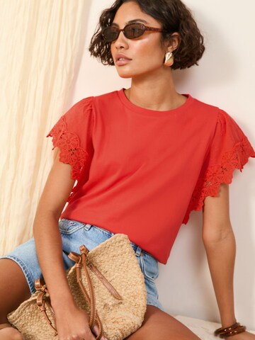 Friends Like These Shirt in Oranje